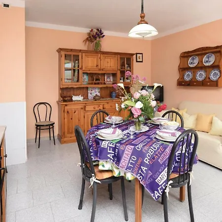 Feriehus Casa Pineta Diano San Pietro